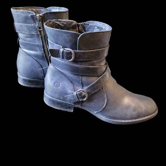 Born Black McMillan Boots Ankle - Picture 3 of 9